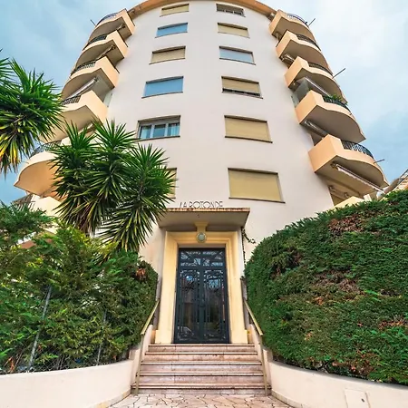 La Rotonde Yourhosthelper * Cannes